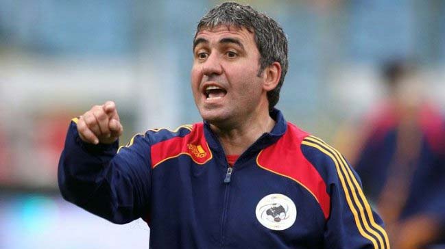 Hagi'ye süper teklif!