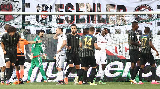 Manisa'da Beşiktaş'a ağır darbe!