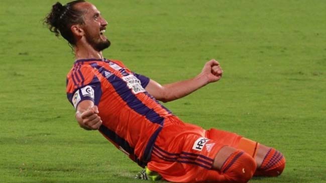 Tuncay Şanlı yeniden Stoke forması giyecek