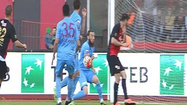Trabzonspor'da çifte standart isyanı!