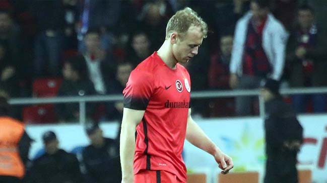 Beşiktaş derbisi öncesi Galatasaray'a büyük şok!