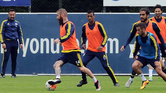 Fenerbahçe'ye Nani müjdesi