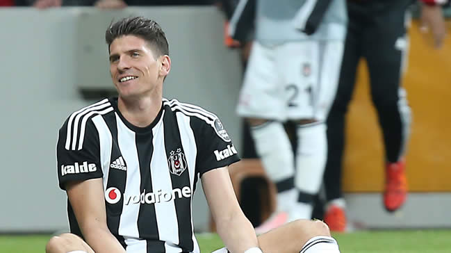 Fenerbahçe'den Mario Gomez sürprizi!