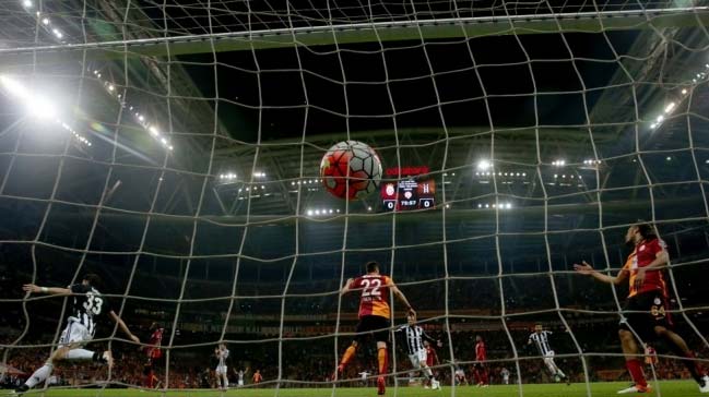 Galatasaray gol yeme rekoru kırdı