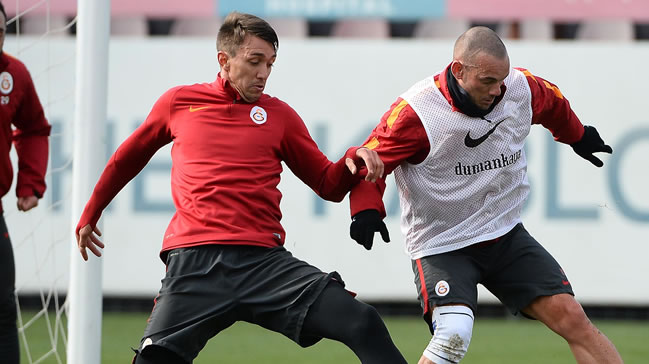 'Ben gideceğim Muslera kalacak'