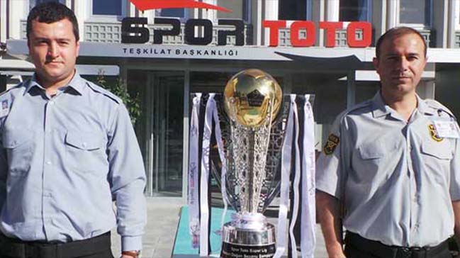 Beşiktaş'ın kupasına rekor ziyaret