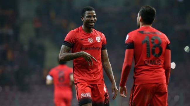 Galatasaraylı futbolcu prensipte anlaştı!