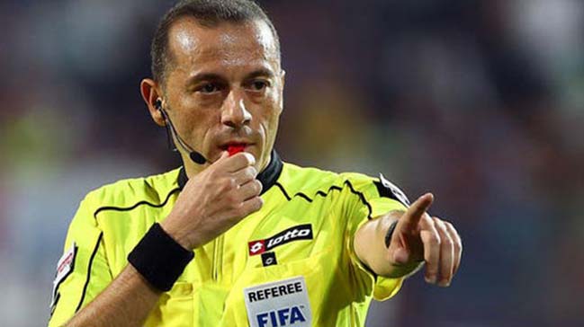 Süper Lig'de 34. haftanın hakemleri açıklandı