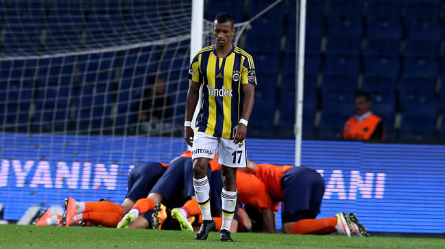 Fenerbahçe'de Luis Nani depremi!