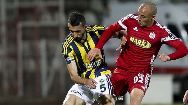 Fenerbahçe yakaladı, Sivasspor küme düştü!