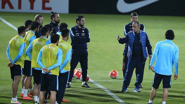 Milliler, İngiltere maçının hazırlıklarına başladı