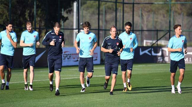 A Milli Takım İngiltere mesaisinde
