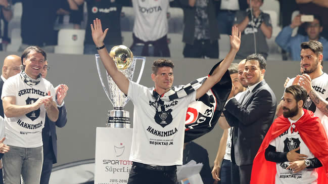 Beşiktaş'tan Mario Gomez'e rest!