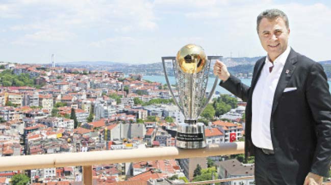 'Beşiktaş aşkıyla daha nice kupa alacağız'