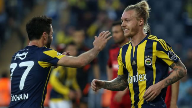 Fenerbahçe'de Simon Kjaer alarmı