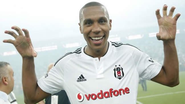 Beşiktaş Marcelo'nun tapusunu alıyor