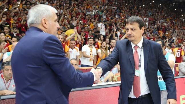 Ergin Ataman'dan Obradovic'e destek