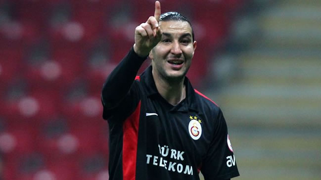Futbolu Galatasaray'da bırakmak istiyor