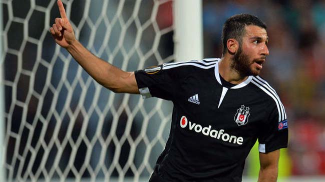 Beşiktaş'ta İsmail sürprizi! İmzayı atıyor...