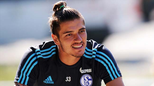 Galatasaray'ın ilk transferi Schalke'den!