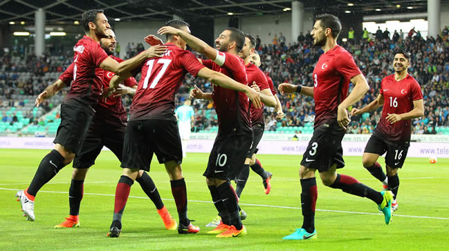 Milli Takım EURO 2016'da ilk maçına çıkıyor