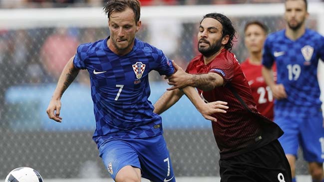 'Arda Turan benim ağabeyim...'