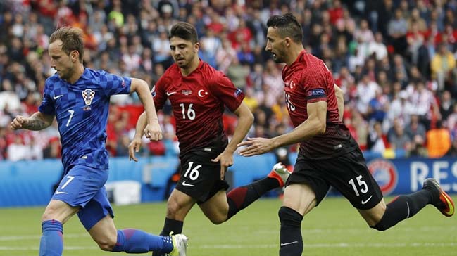 Milli Takım idmanında şok sakatlık