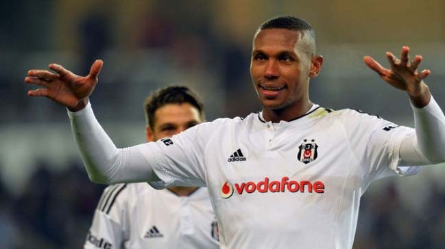 Marcelo'da mutlu son! Bonservisi alındı!