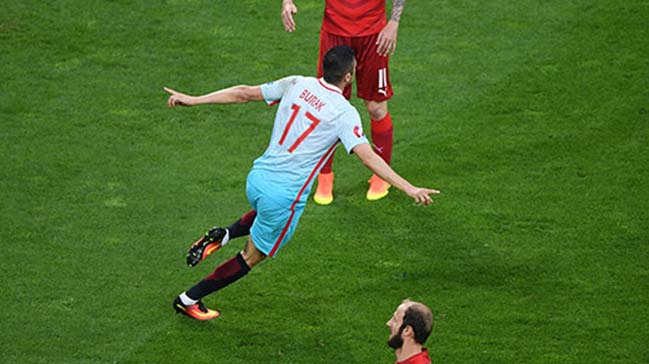 Burak golü attı tarihe geçti