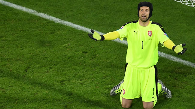 Türkiye maçı sonrası Cech'ten flaş karar