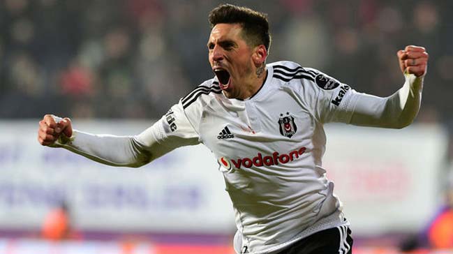 Beşiktaş'tan Sosa'ya rest!