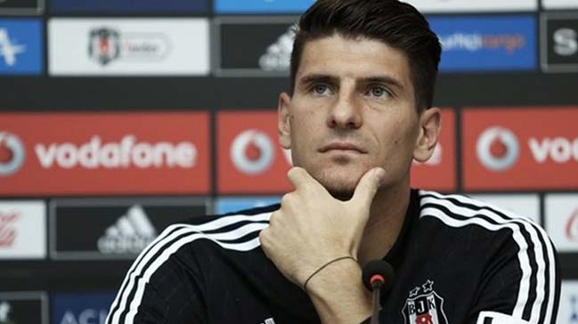 Gomez'den saldırı yorumu: 'Çok üzücü...'