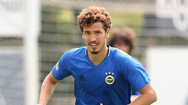 Salih Uçan için görüşmeler başladı!