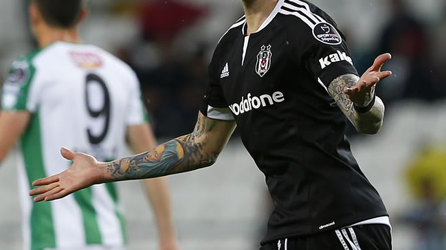 Beşiktaşlı yıldız dev kulüple anlaştı