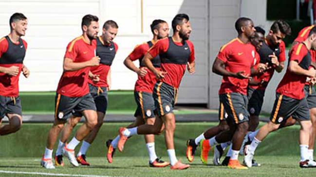 G.Saray'ın kamp kadrosu belli oldu