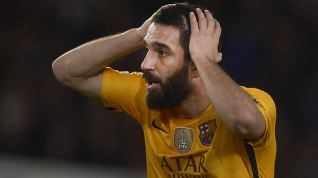 Onlar da duyurdu! Arda Turan satış listesinde