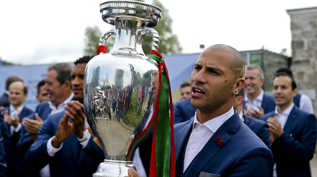 Beşiktaş'tan Quaresma'ya kutlama mesajı