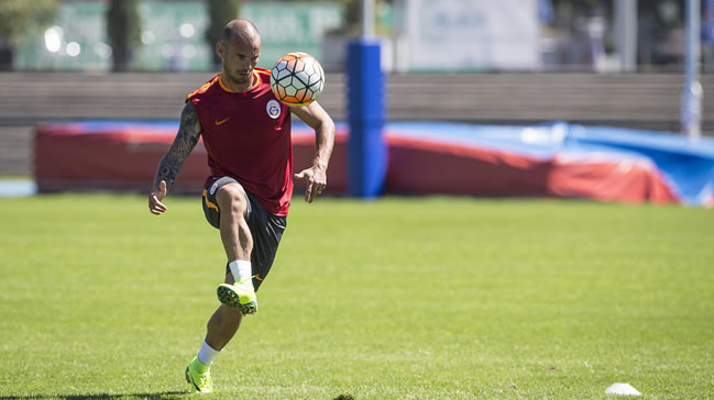 Sneijder için flaş ceza açıklaması