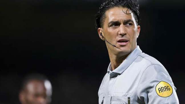 PSV-Feyenoord maçını Türk hakem yönetecek!