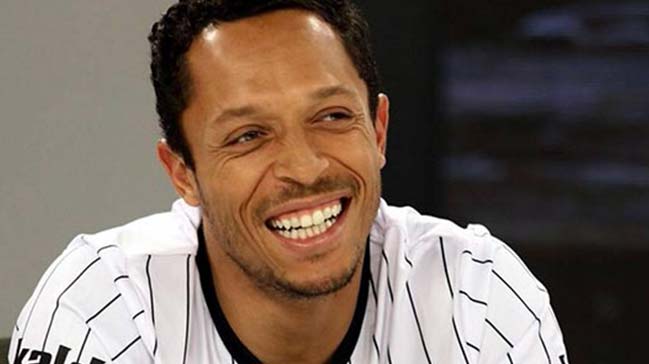 Adriano'nun imza günü belli oldu!