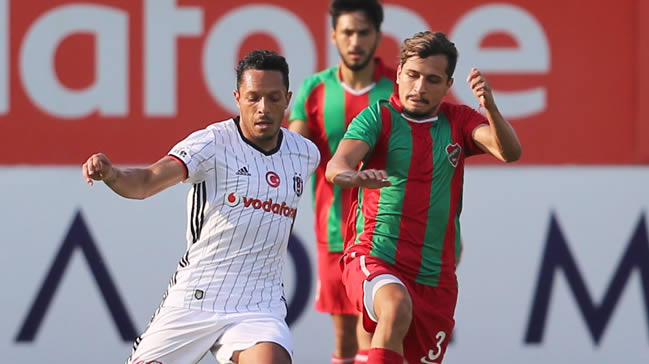 Adriano: Terör sadece Türkiye'de yok