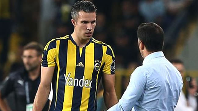 Robin van Persie'den Pereira tüyosu