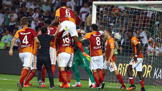 Galatasaray'dan ezeli rakiplere gönderme!
