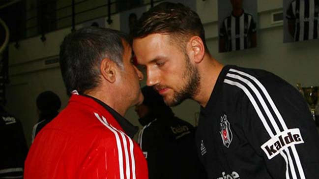 Beşiktaş o ismi kiralık gönderiyor!