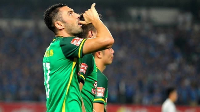 Burak Yılmaz golünü yeni doğan kızına armağan etti