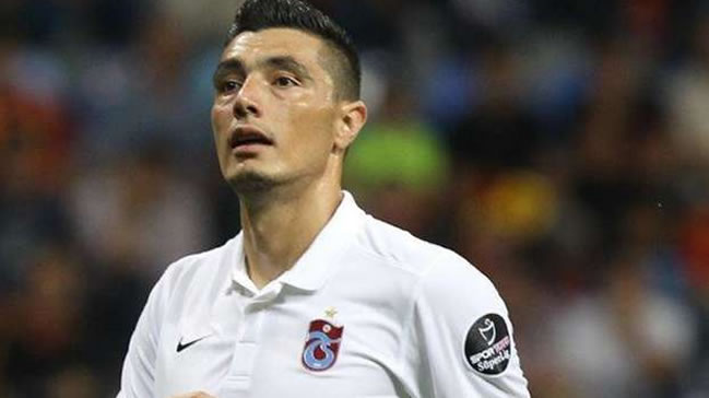 Oscar Cardozo için flaş teklif