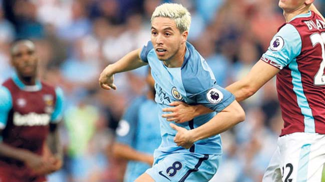 Beşiktaş'a Nasri şoku! Koptu gidiyor...