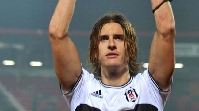 Atınç Nukan, resmen Beşiktaş'ta! İşte rakamlar...