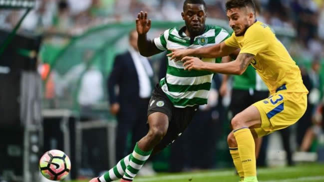 Porto'nun en pahalı transferi Alex Telles