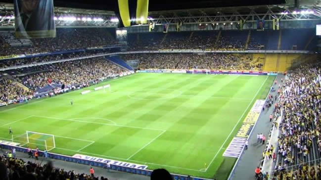 Sow ve Lens kombineleri uçurdu